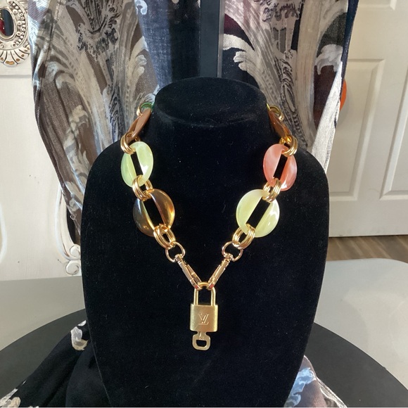 Louis Vuitton lock and key on unbranded colorful chain. - Picture 1 of 3